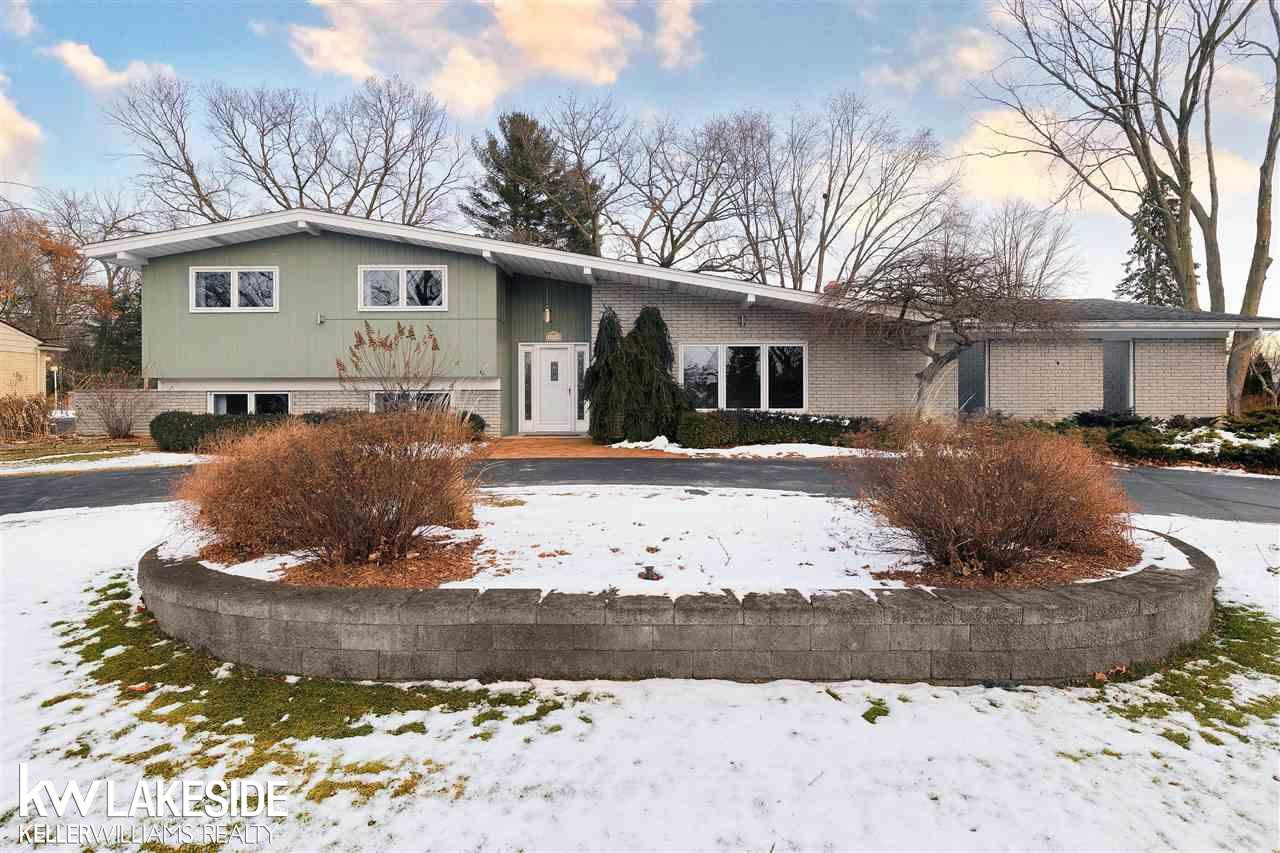 501 Longford, Rochester Hills, MI 48309 — front exterior