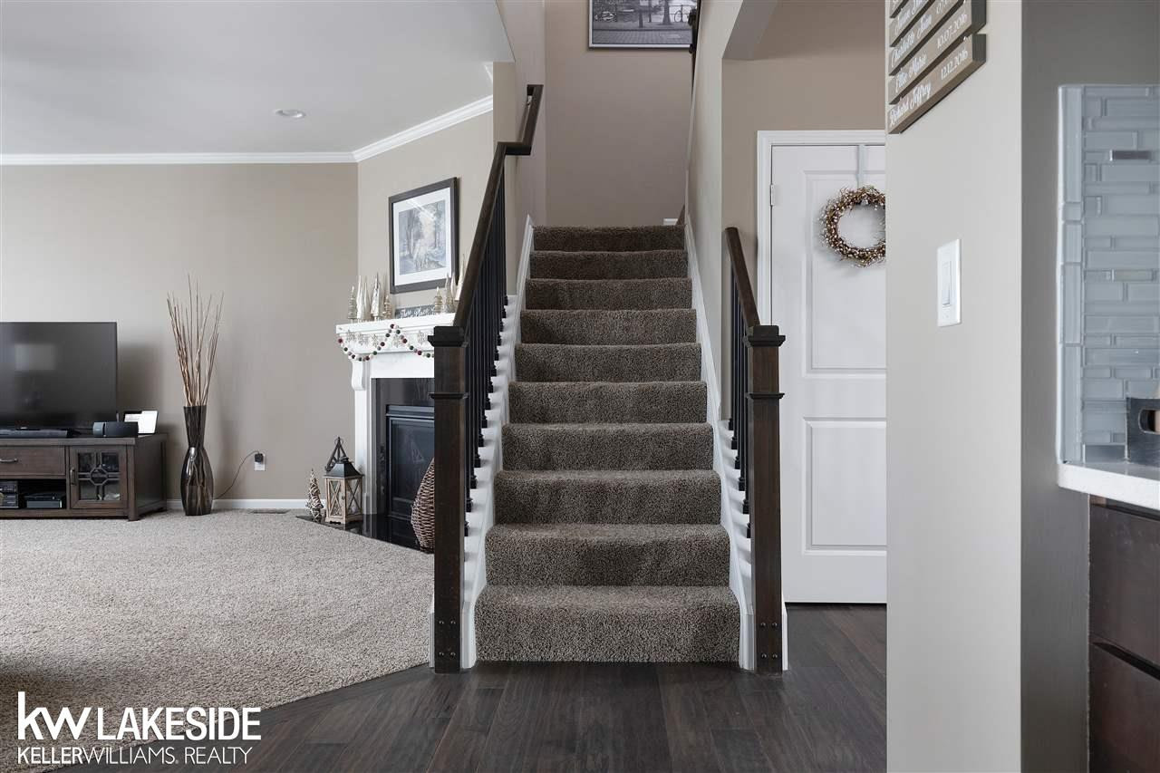 49537 Malten Dr, Macomb, MI 48044 — Photo 17