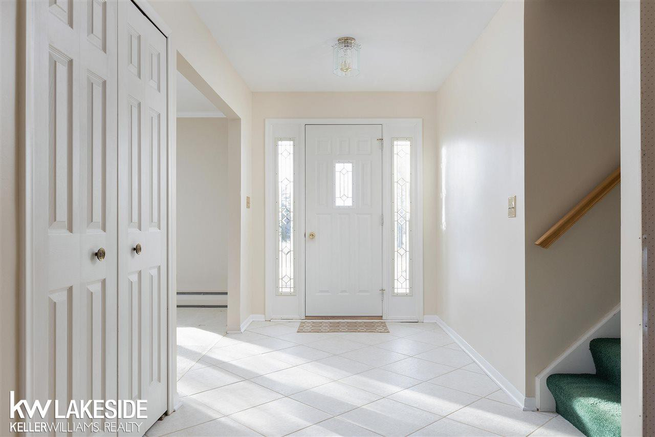 501 Longford, Rochester Hills, MI 48309 — Photo 7