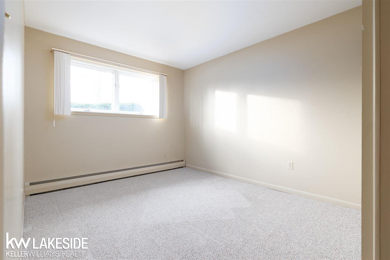 501 Longford, Rochester Hills, MI 48309 — Photo 27