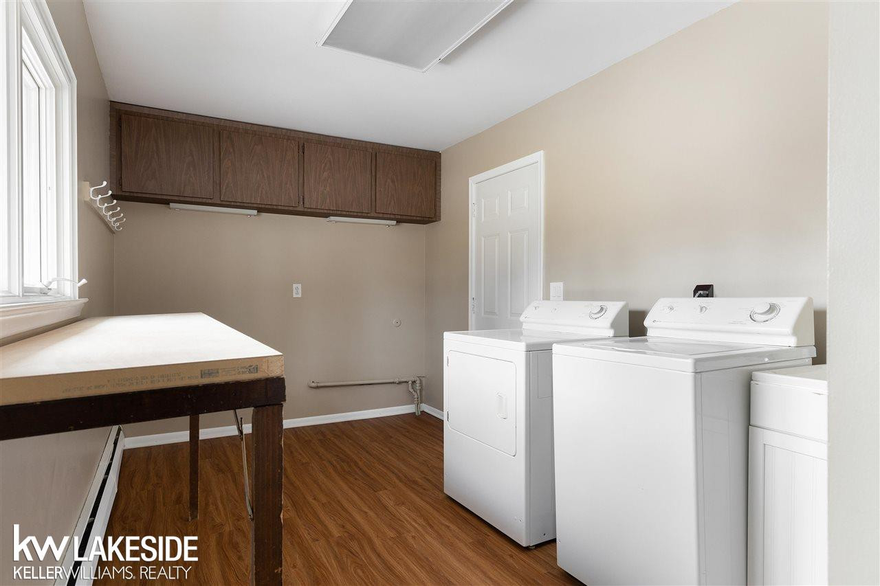 501 Longford, Rochester Hills, MI 48309 — Photo 31