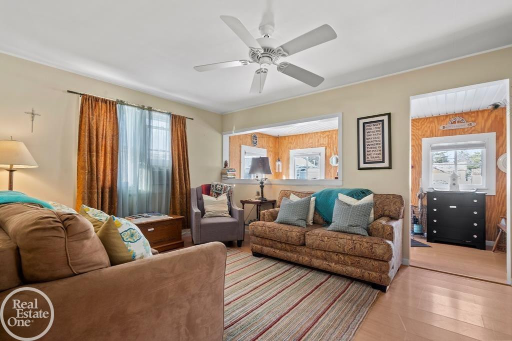 7306 Cedar, Lexington, MI 48450 — Photo 5