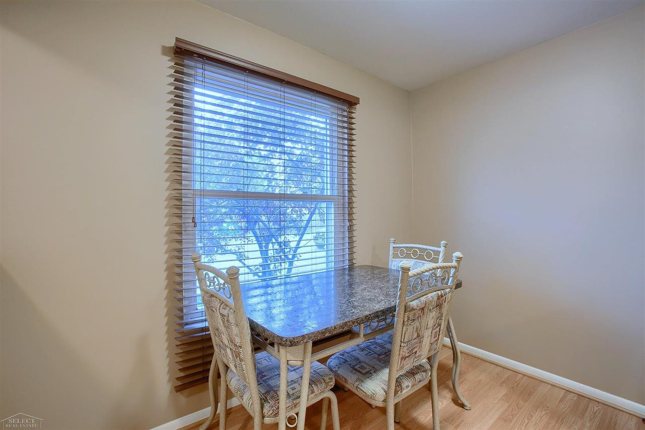 39746 Manor Dr, MI — Photo 9