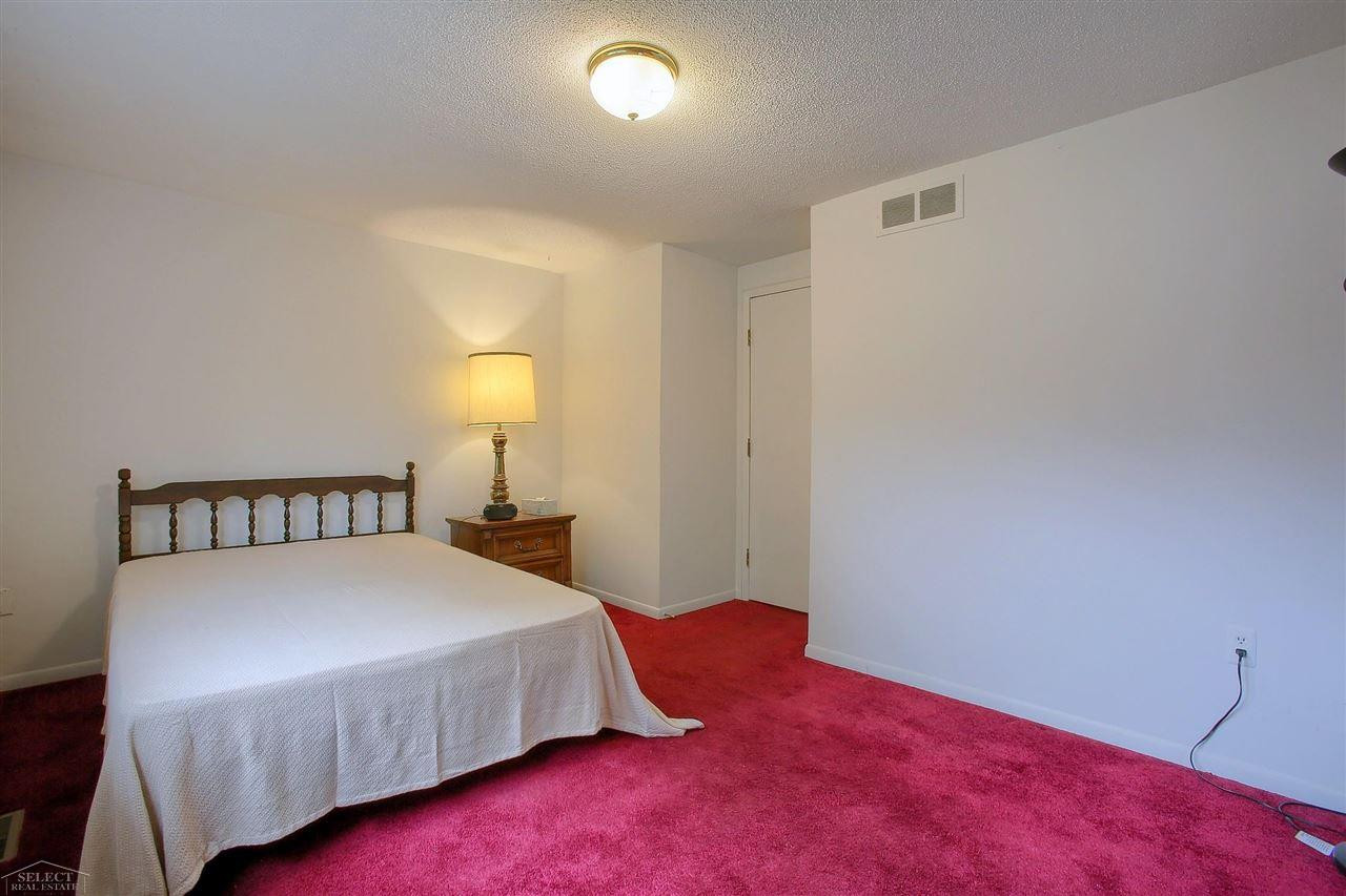 39746 Manor Dr, MI — Photo 13