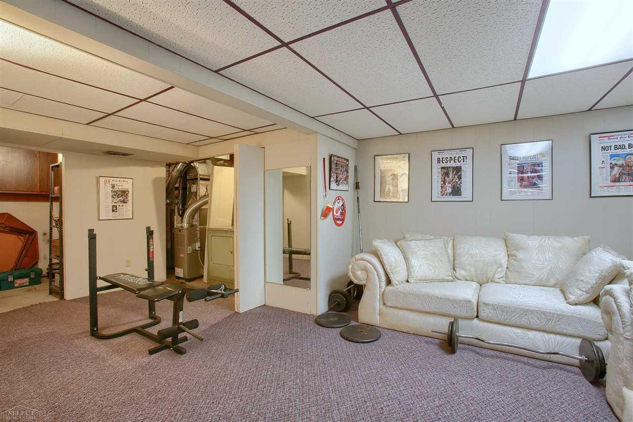 39746 Manor Dr, MI — Photo 19