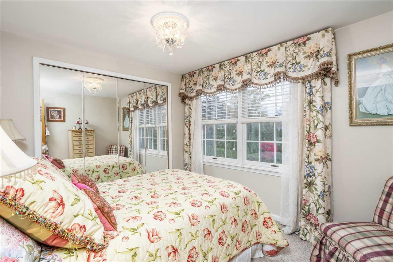 70 Hampton Rd, Grosse Pointe Shores, MI 48236 — Photo 23