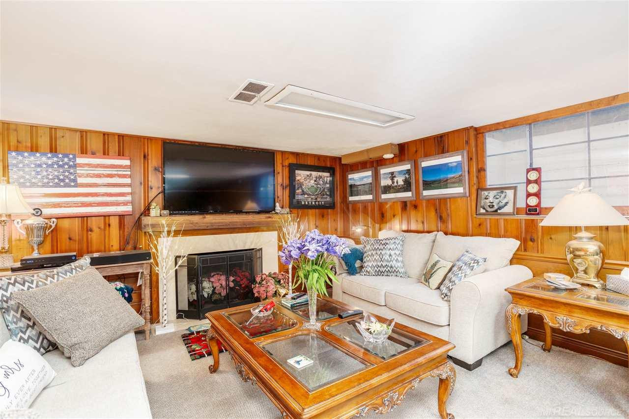 70 Hampton Rd, Grosse Pointe Shores, MI 48236 — Photo 30