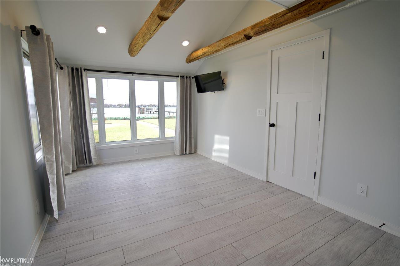 5385 Pointe Drive, MI — Photo 20