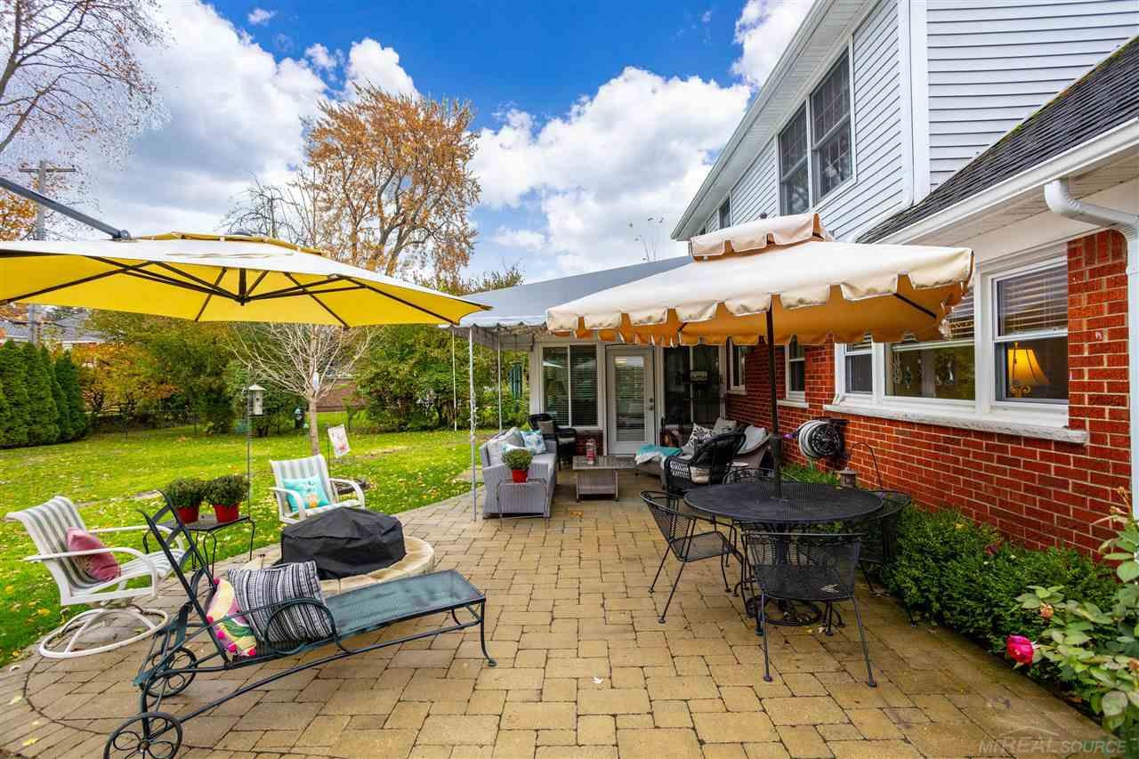 70 Hampton Rd, Grosse Pointe Shores, MI 48236 — Photo 34