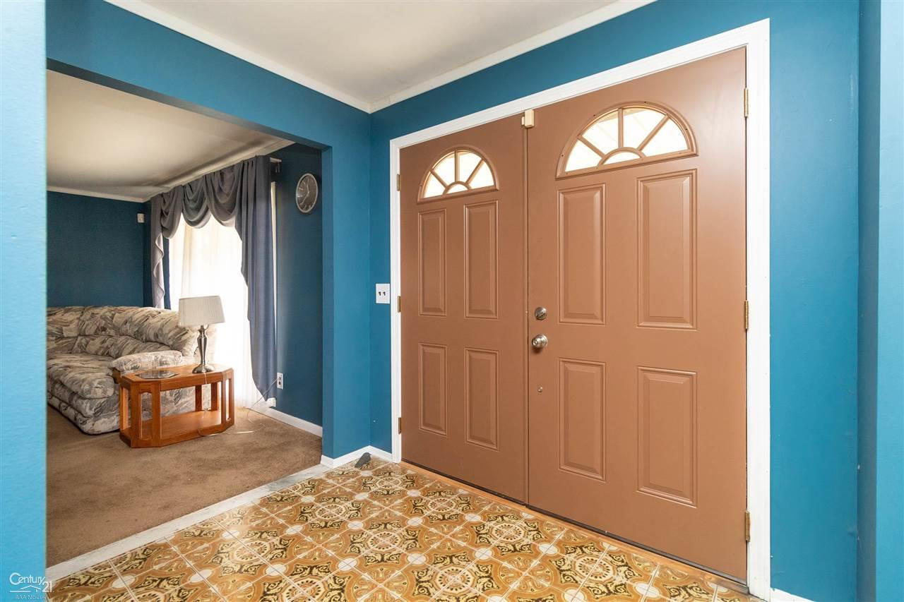 4669 Admiral, Sterling Heights, MI 48310 — Photo 7
