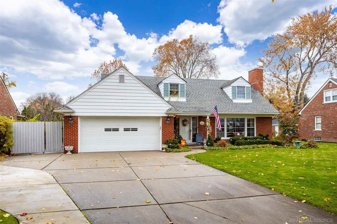 70 Hampton Rd, Grosse Pointe Shores, MI 48236 — Photo 40