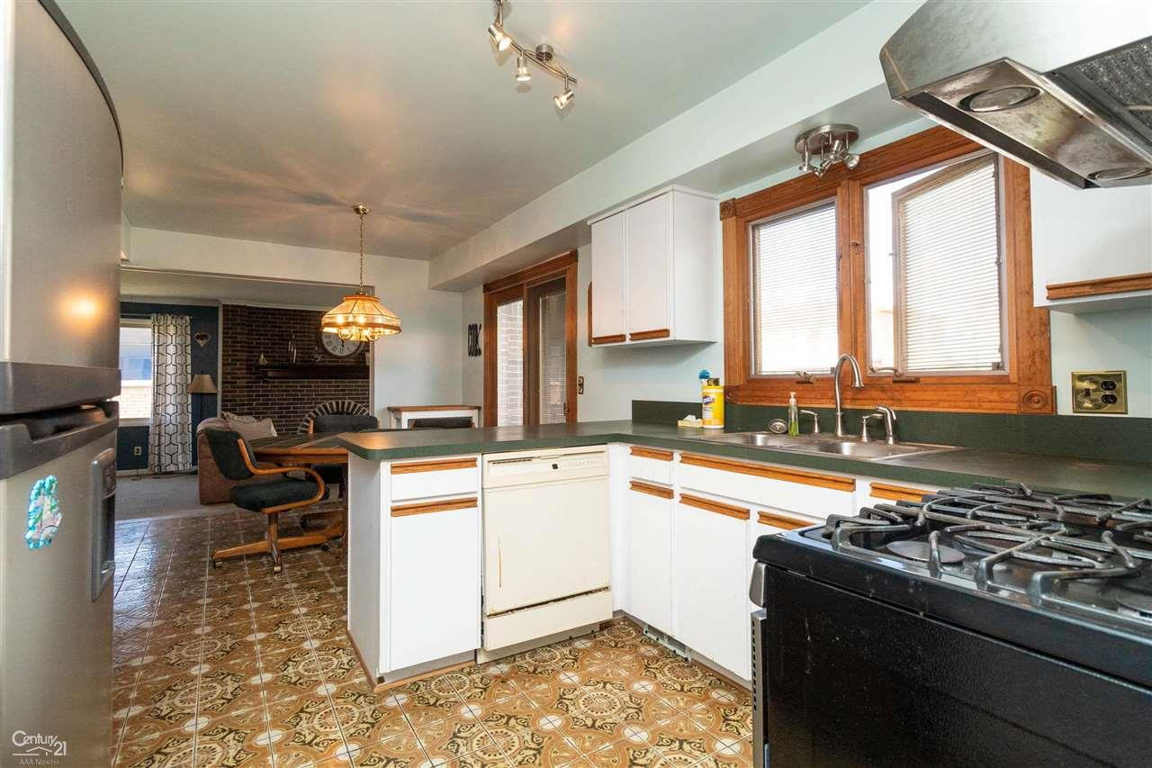 4669 Admiral, Sterling Heights, MI 48310 — Photo 12