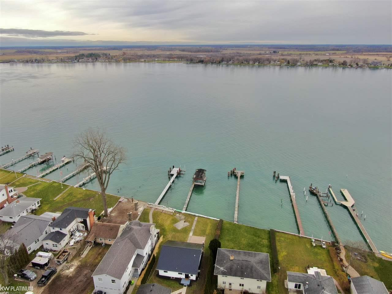 5385 Pointe Drive, MI — Photo 41