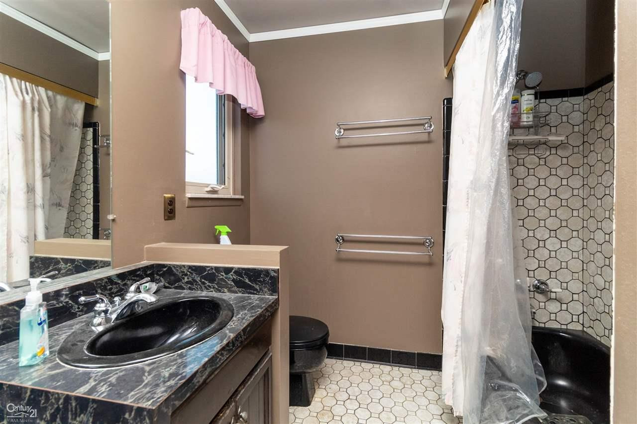 4669 Admiral, Sterling Heights, MI 48310 — Photo 28