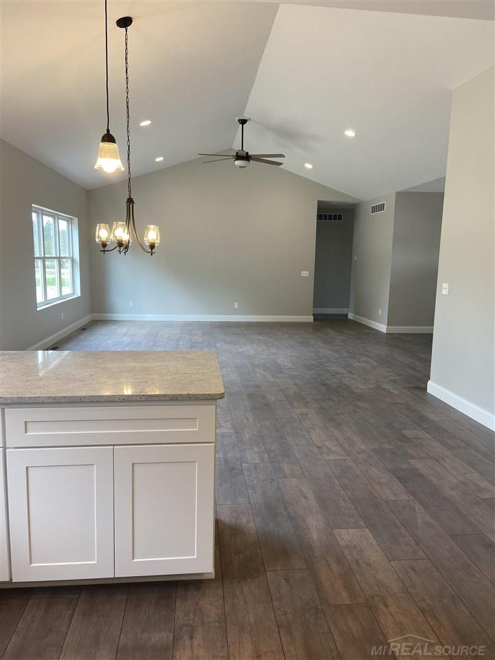 5166 June drive, Almont, MI 48003 — Photo 7
