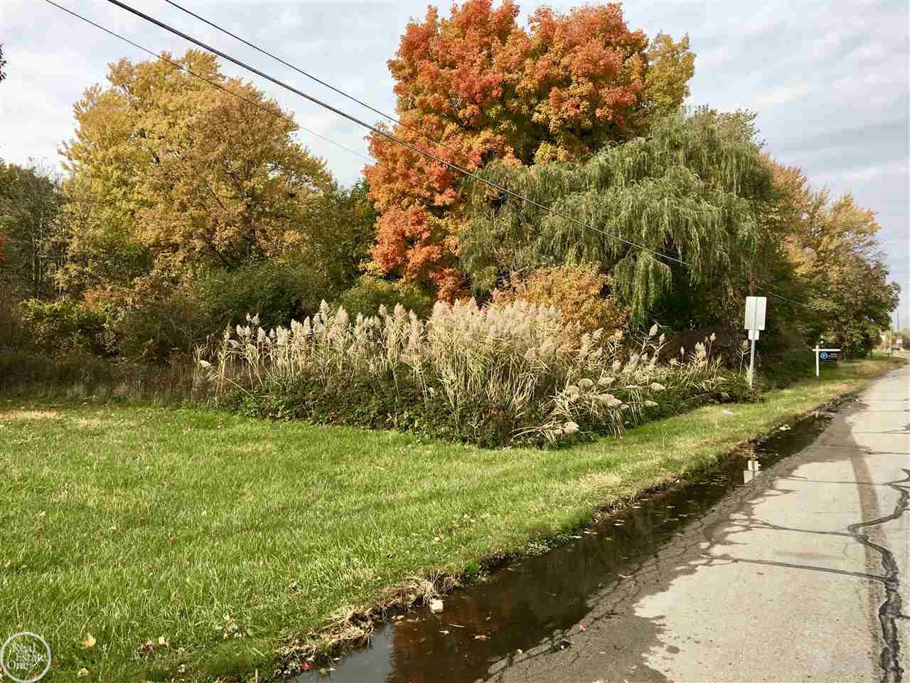 45729 Gratiot Avenue, MI, 48042