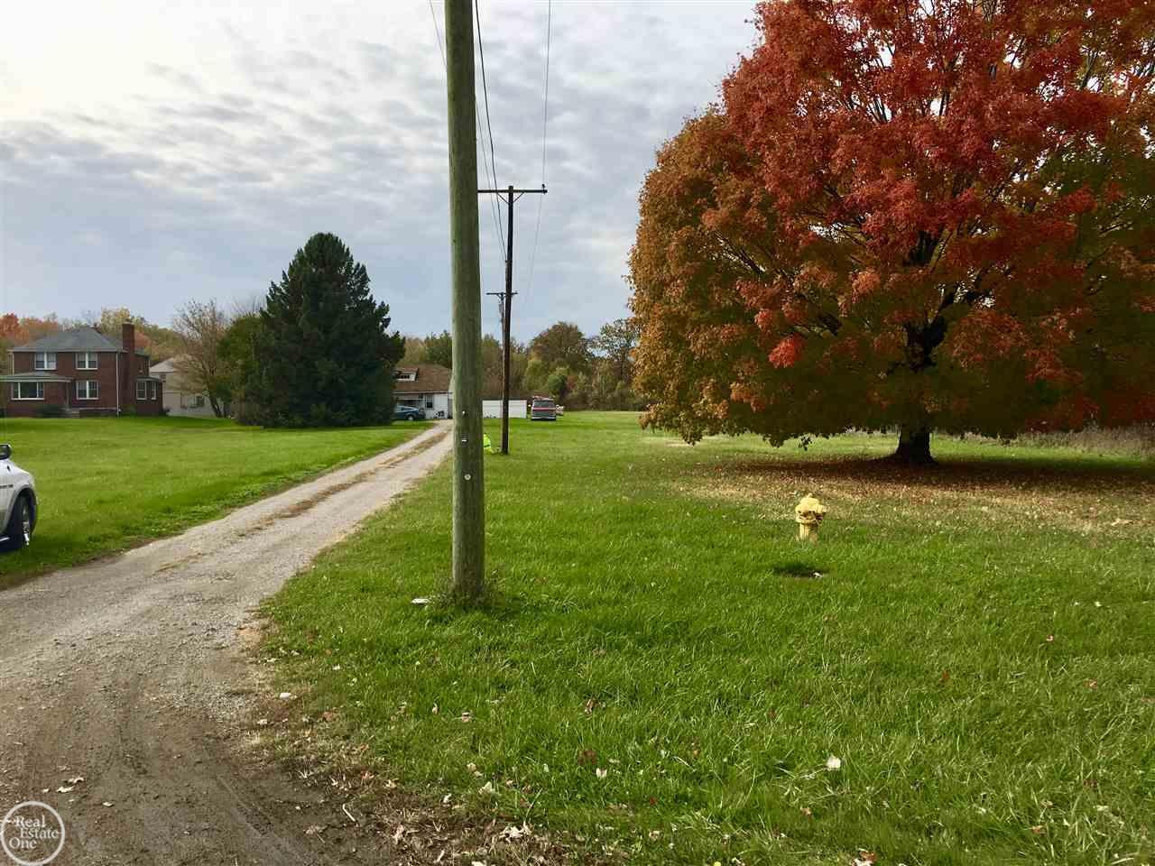 45729 Gratiot Avenue, MI, 48042