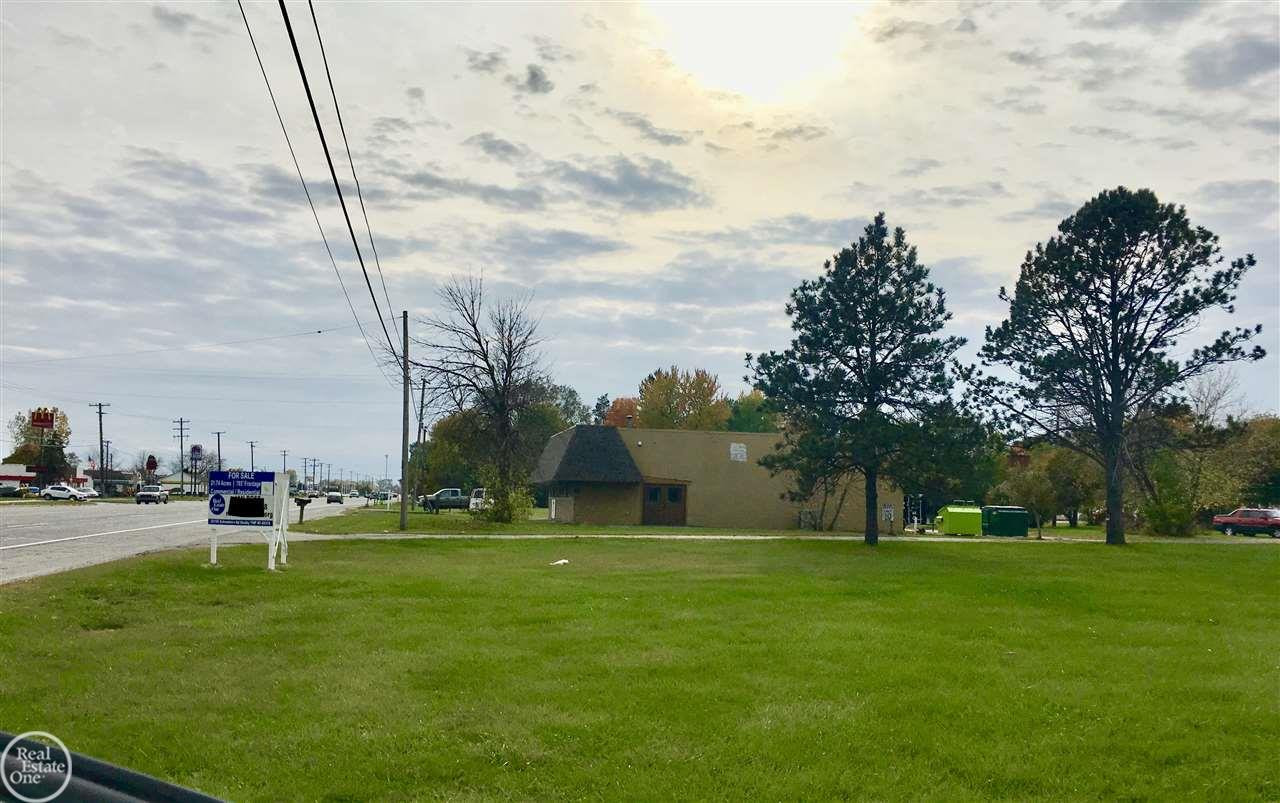 45729 Gratiot Avenue, MI, 48042