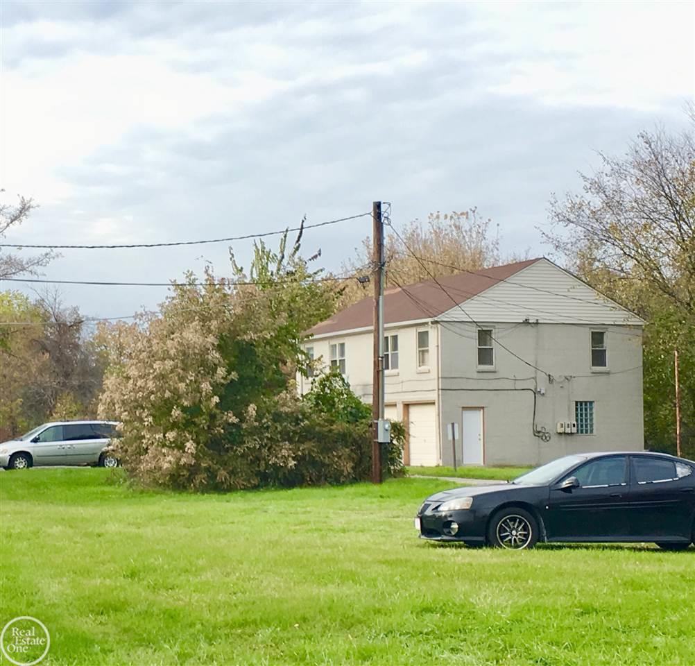 45729 Gratiot Avenue, MI, 48042