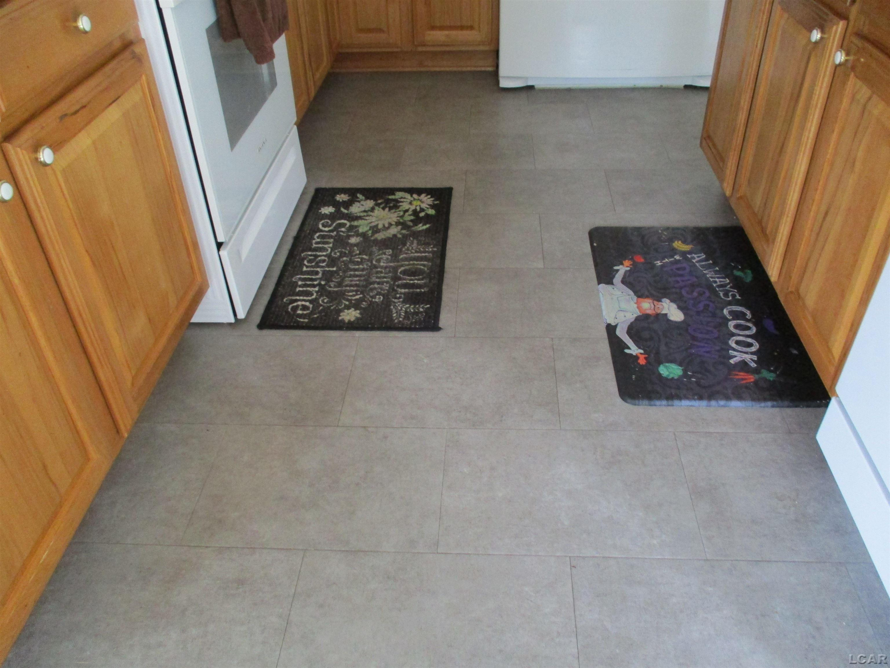 162 Trevor Trail, Onsted, MI 49265 — Photo 22