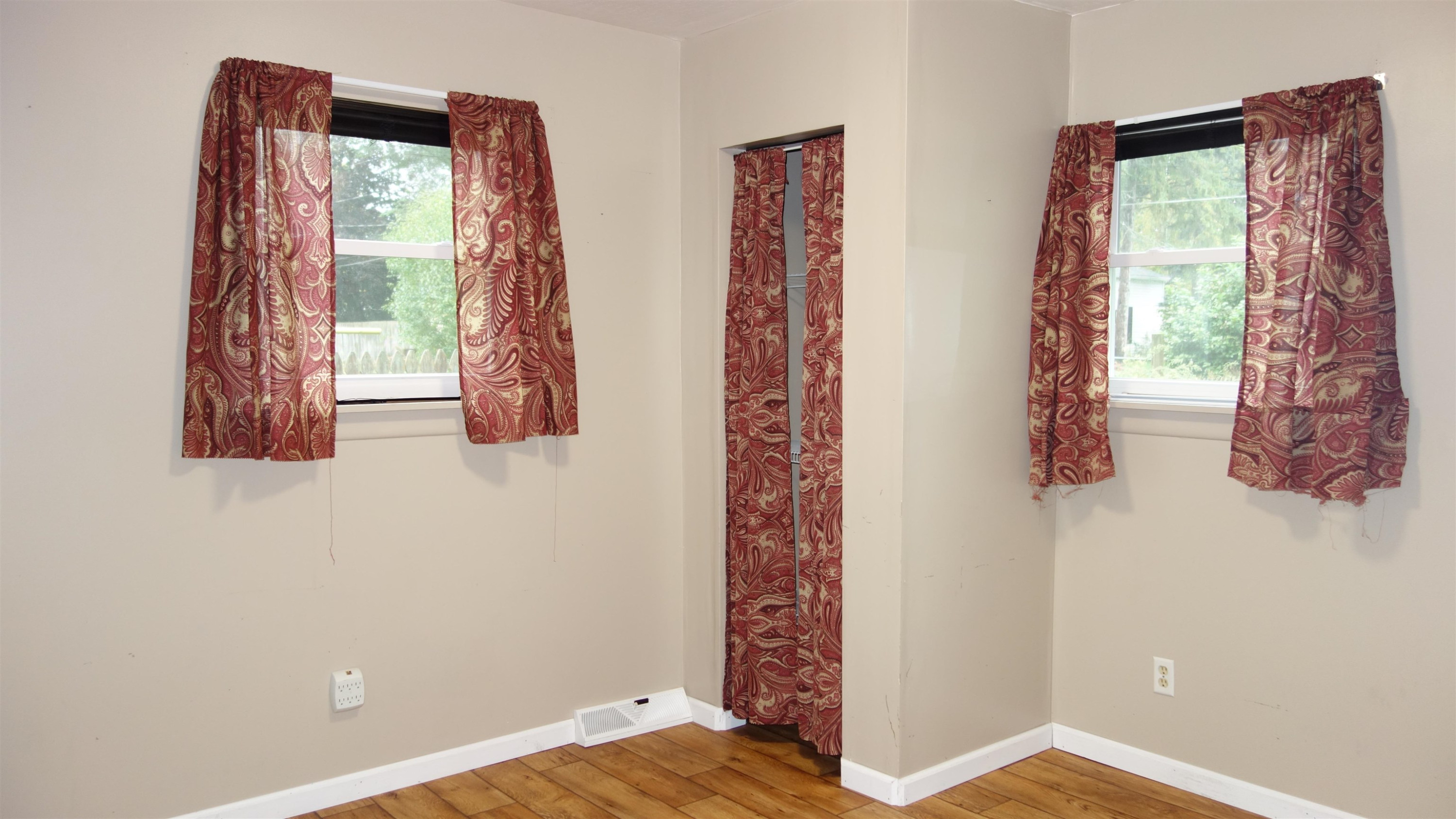 217 E Oak, Saint Charles, MI 48655 — Photo 10