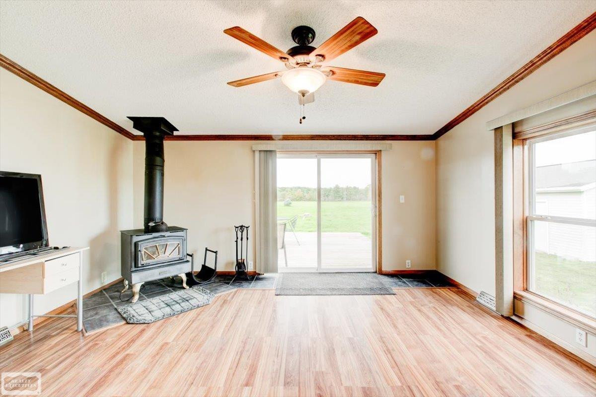 8143 Gibbons Road, Grant, MI 48032 — Photo 5