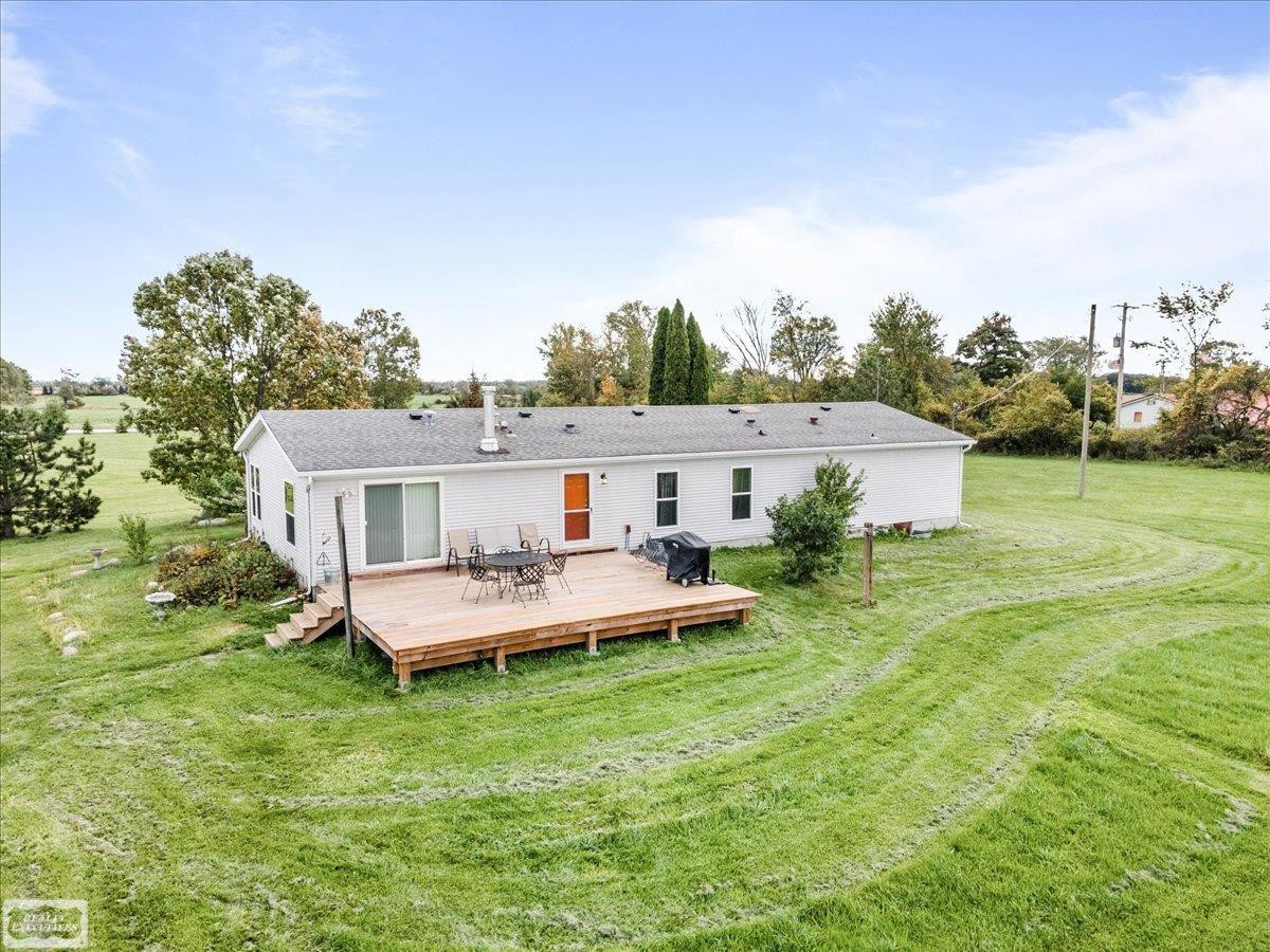 8143 Gibbons Road, Grant, MI 48032 — Photo 40