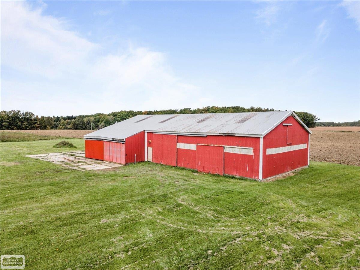 8143 Gibbons Road, Grant, MI 48032 — Photo 50