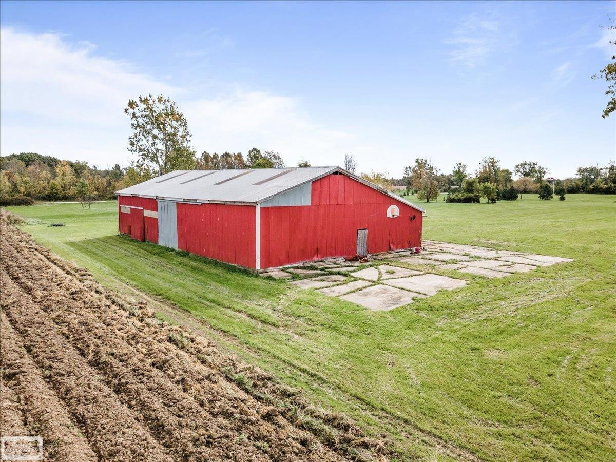 8143 Gibbons Road, Grant, MI 48032 — Photo 53