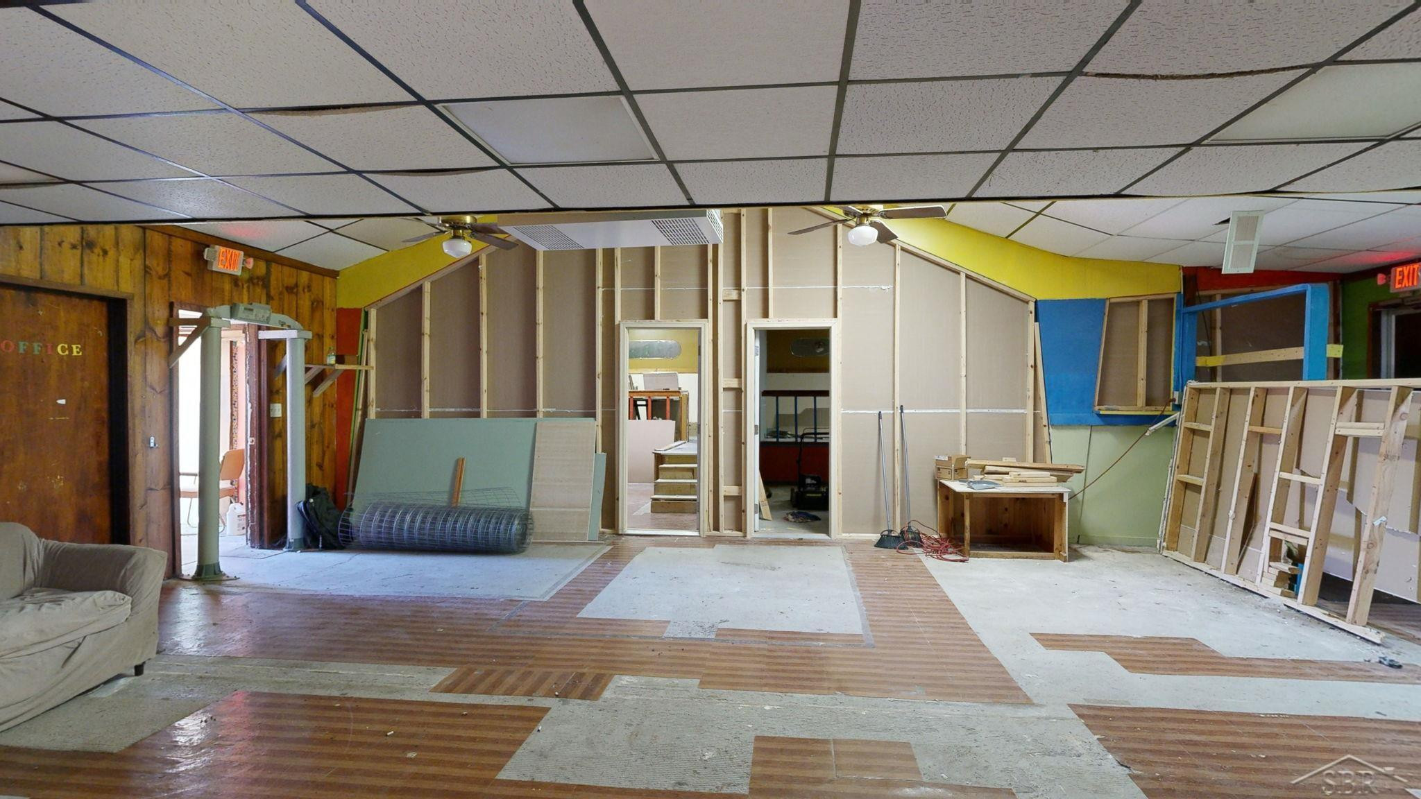 Photo 6