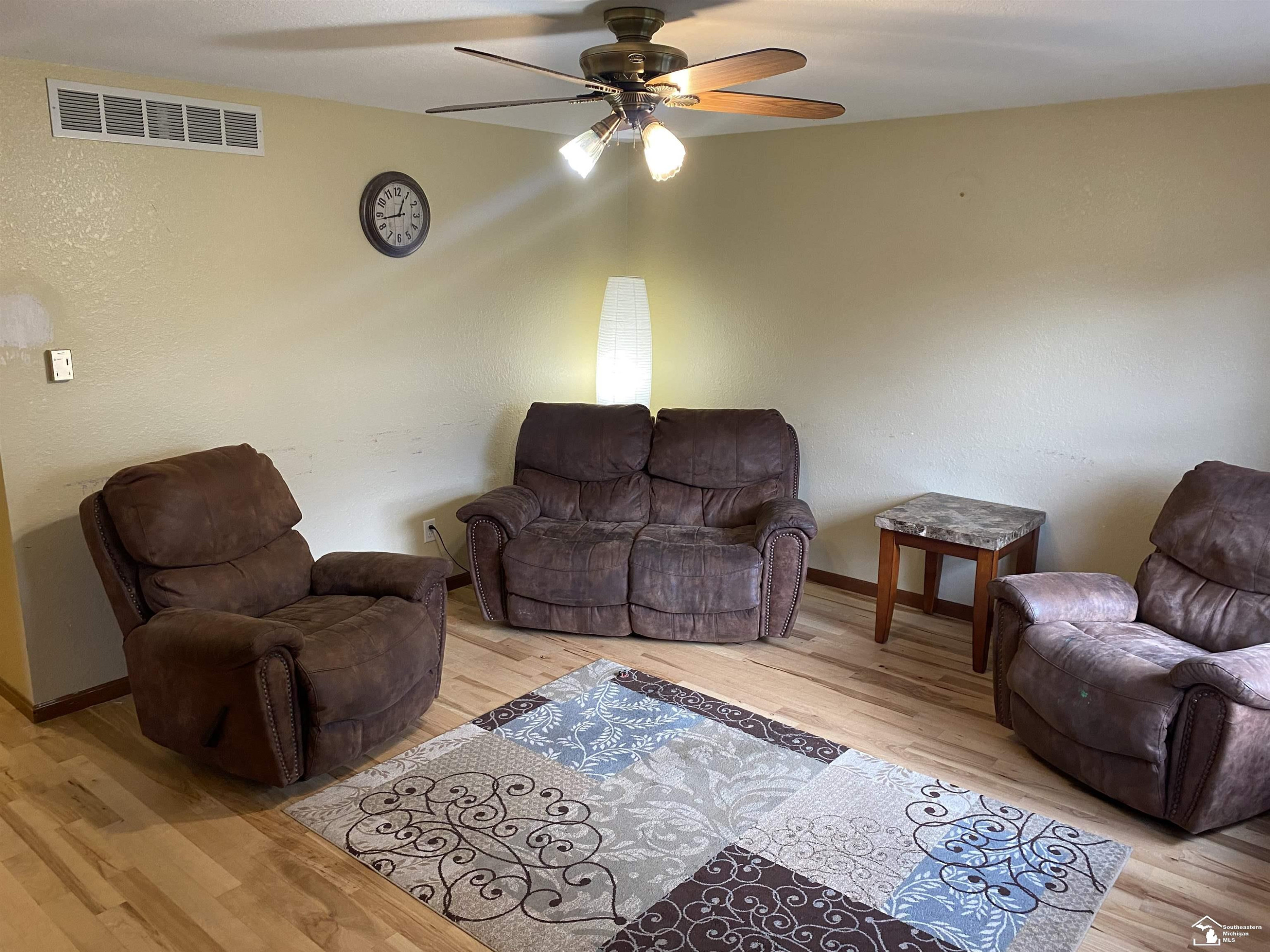 7330 Douglas, Lambertville, MI 48144 — Photo 3