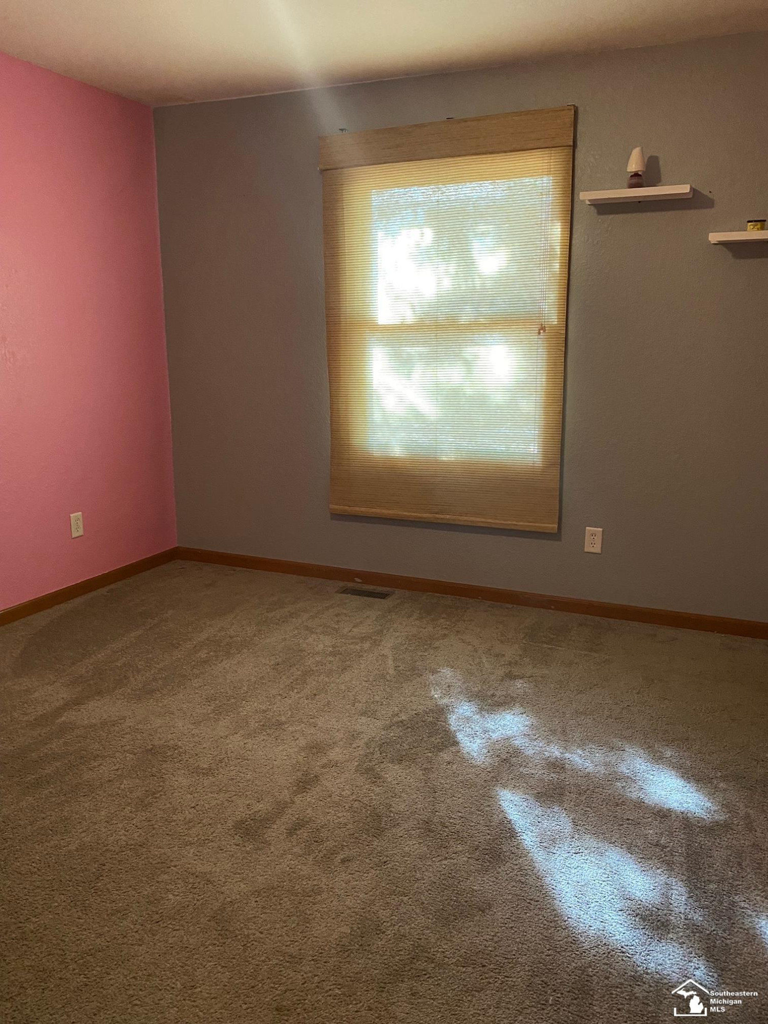 7330 Douglas, Lambertville, MI 48144 — Photo 11