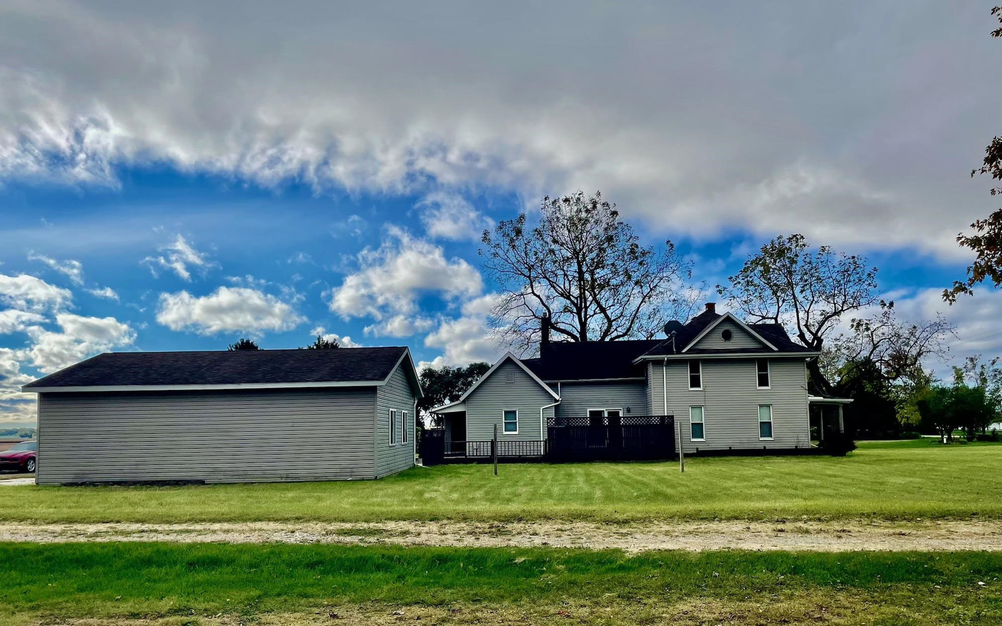 1049 S Reese Rd Road, Reese, MI 48757 — Photo 2
