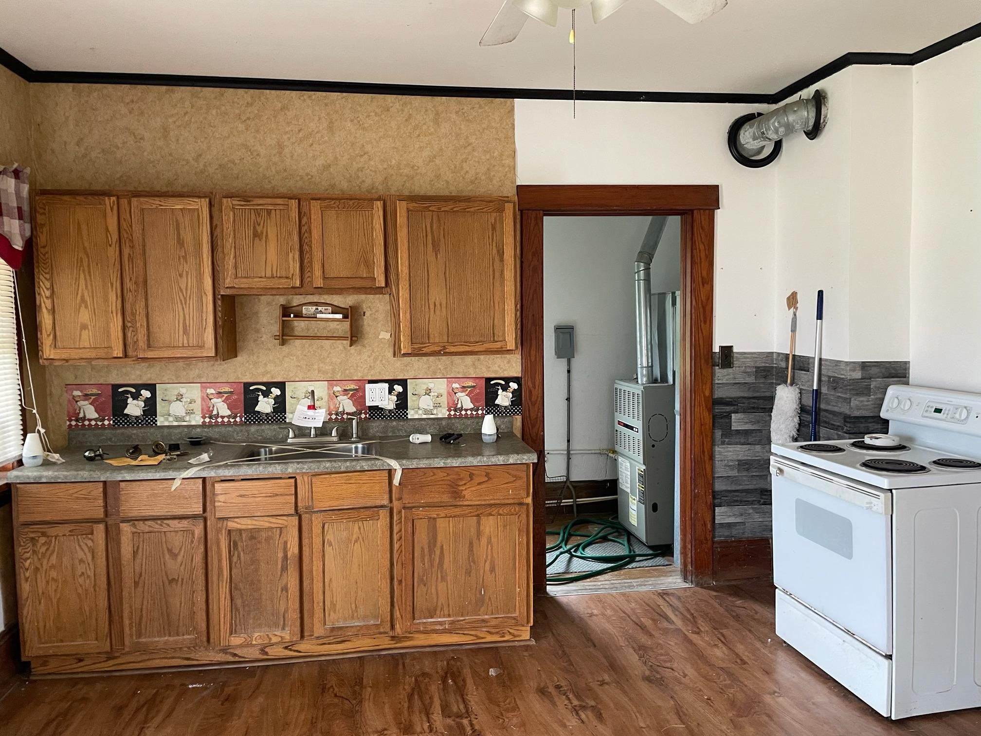 1049 S Reese Rd Road, Reese, MI 48757 — Photo 8