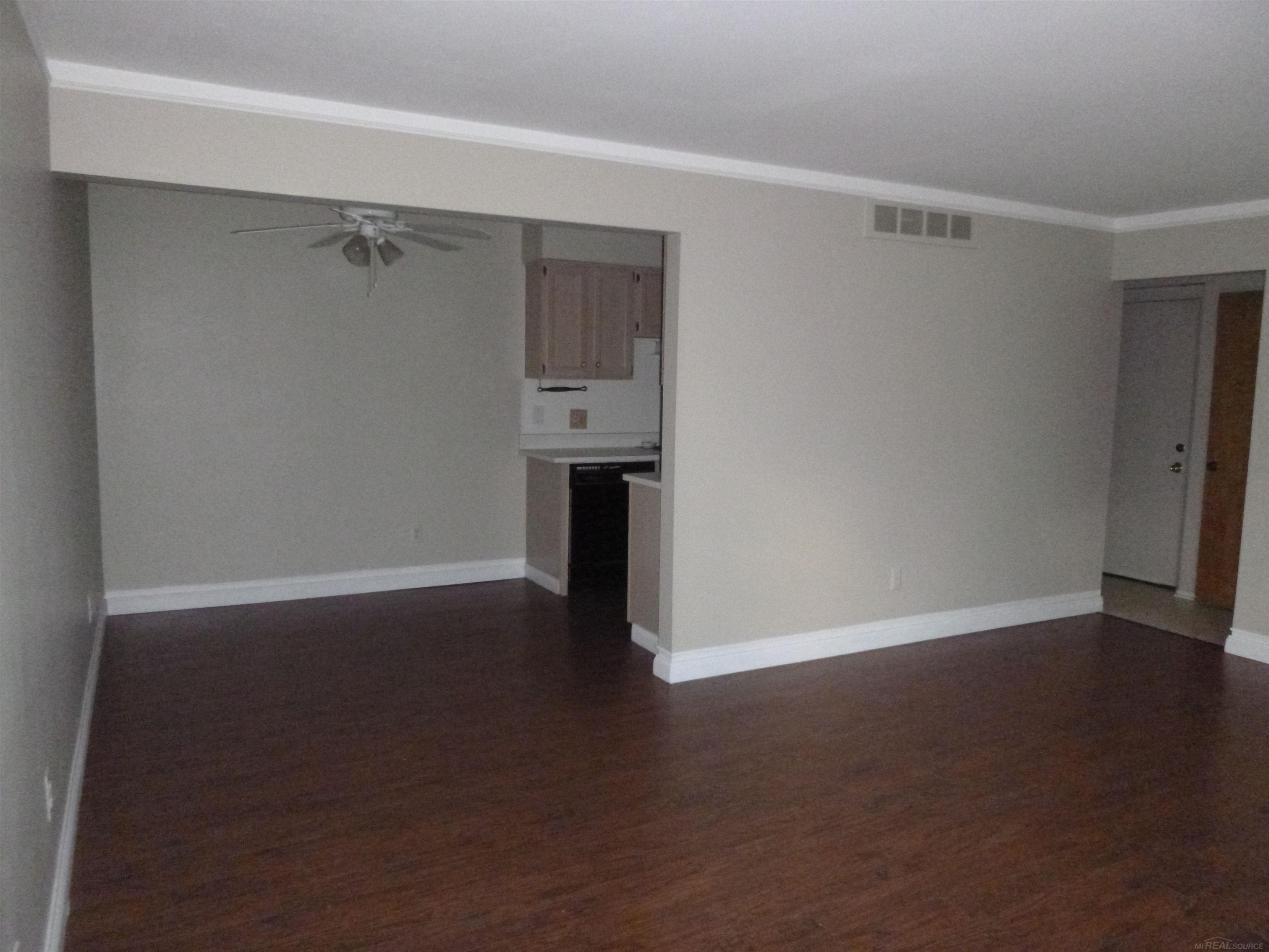 26074 N Lake Drive Drive, MI — Photo 4