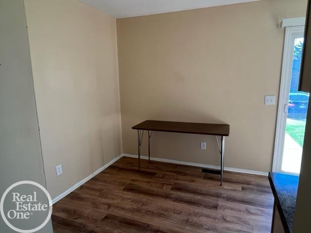 48504 Sugarbush Road, MI 48047 — Photo 7