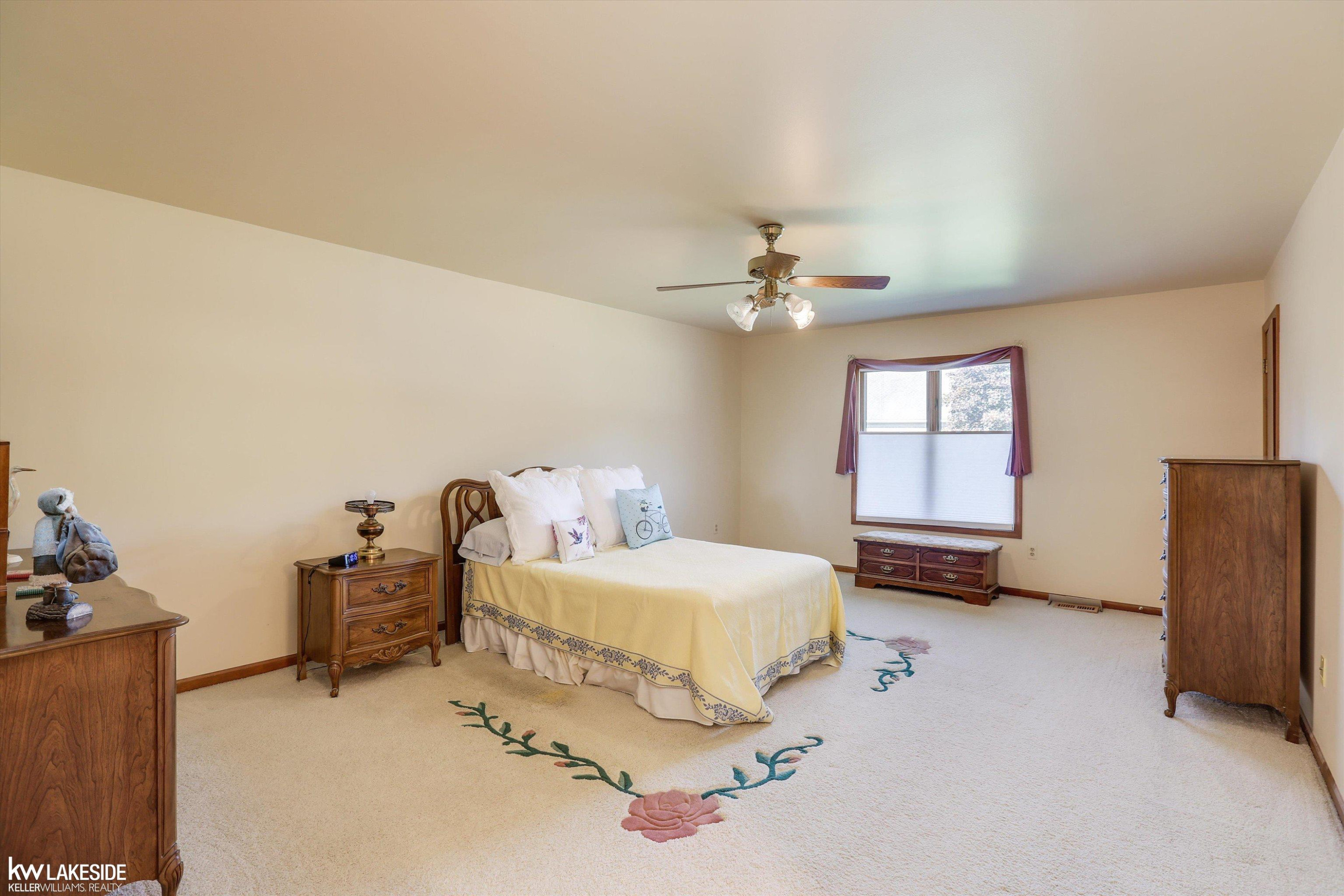 52941 Royal Forest Drive, Shelby Twp, MI 48315 — Photo 9