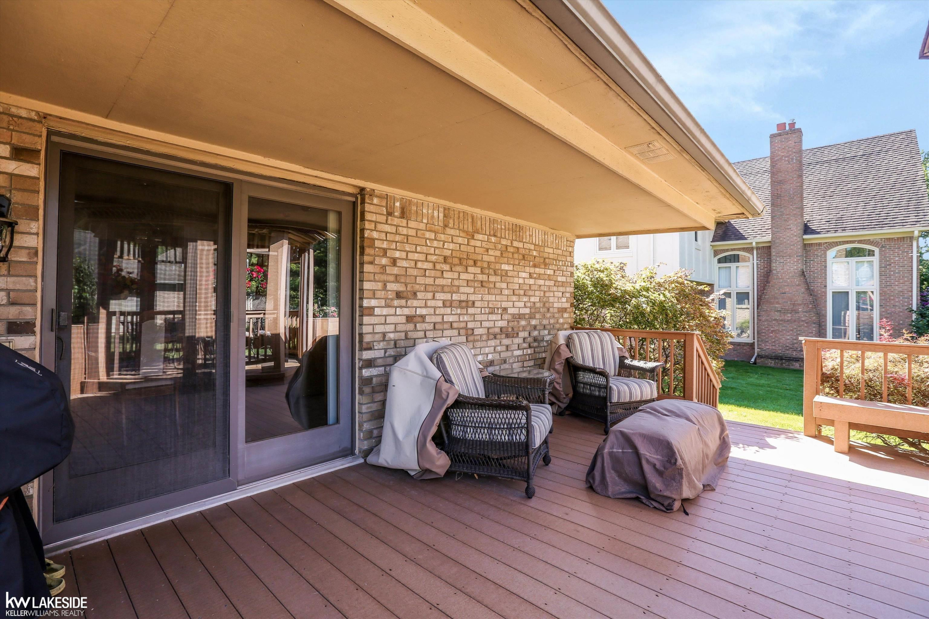 52941 Royal Forest Drive, Shelby Twp, MI 48315 — Photo 44