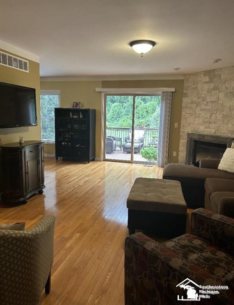 37584 N Dianne Lane, New Boston, MI 48164 — Photo 12