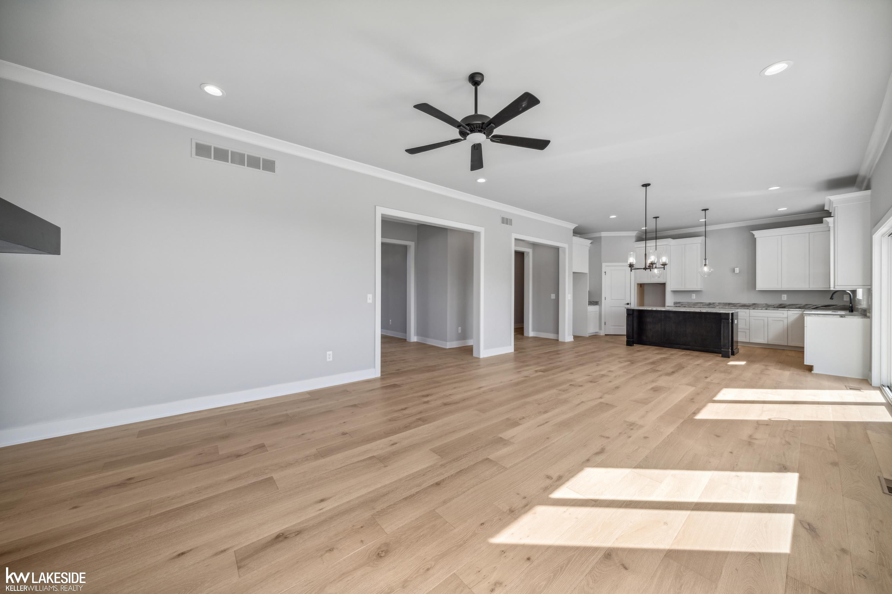 54127 Carrigan Drive, New Baltimore, MI 48047 — Photo 13