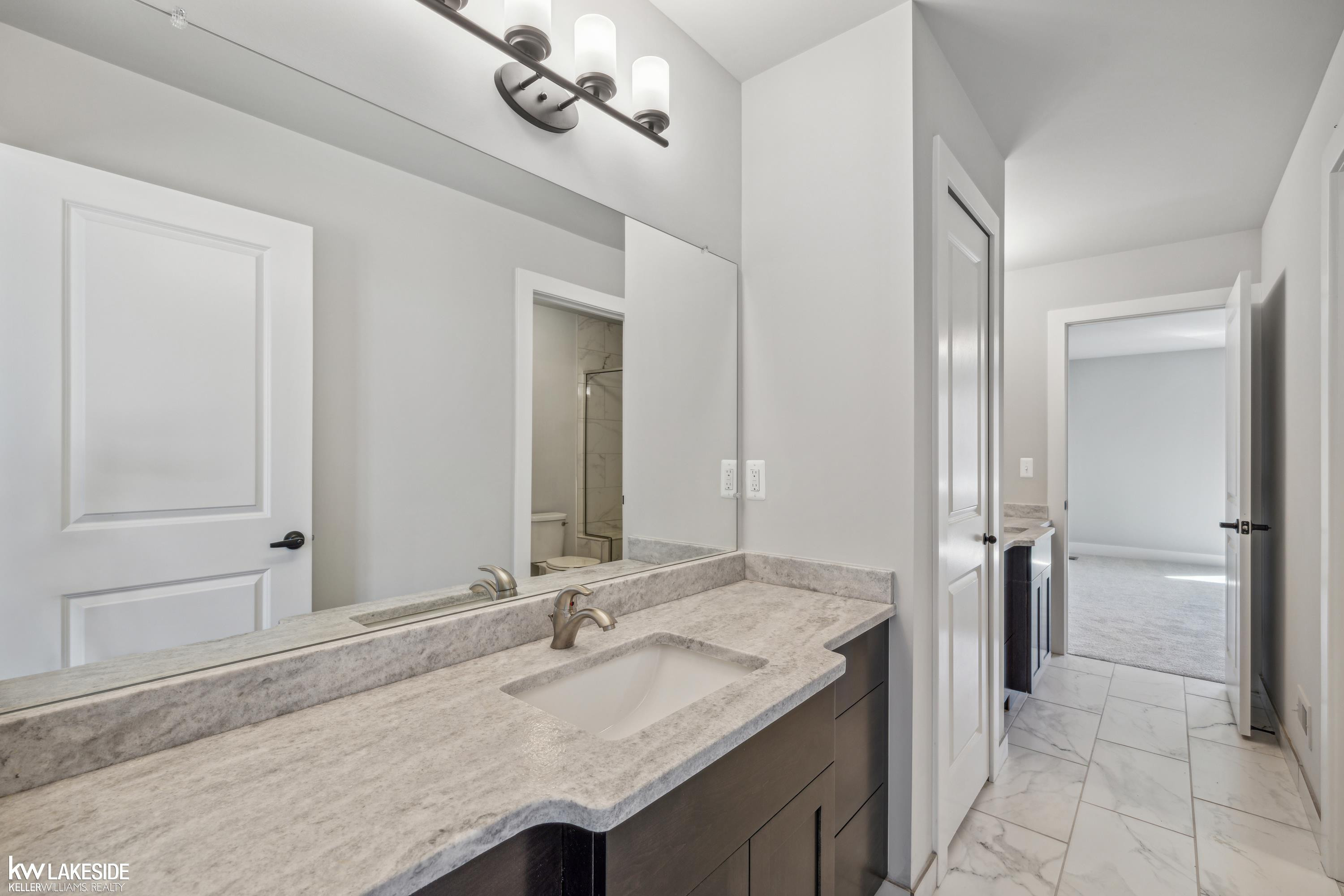 54127 Carrigan Drive, New Baltimore, MI 48047 — Photo 35