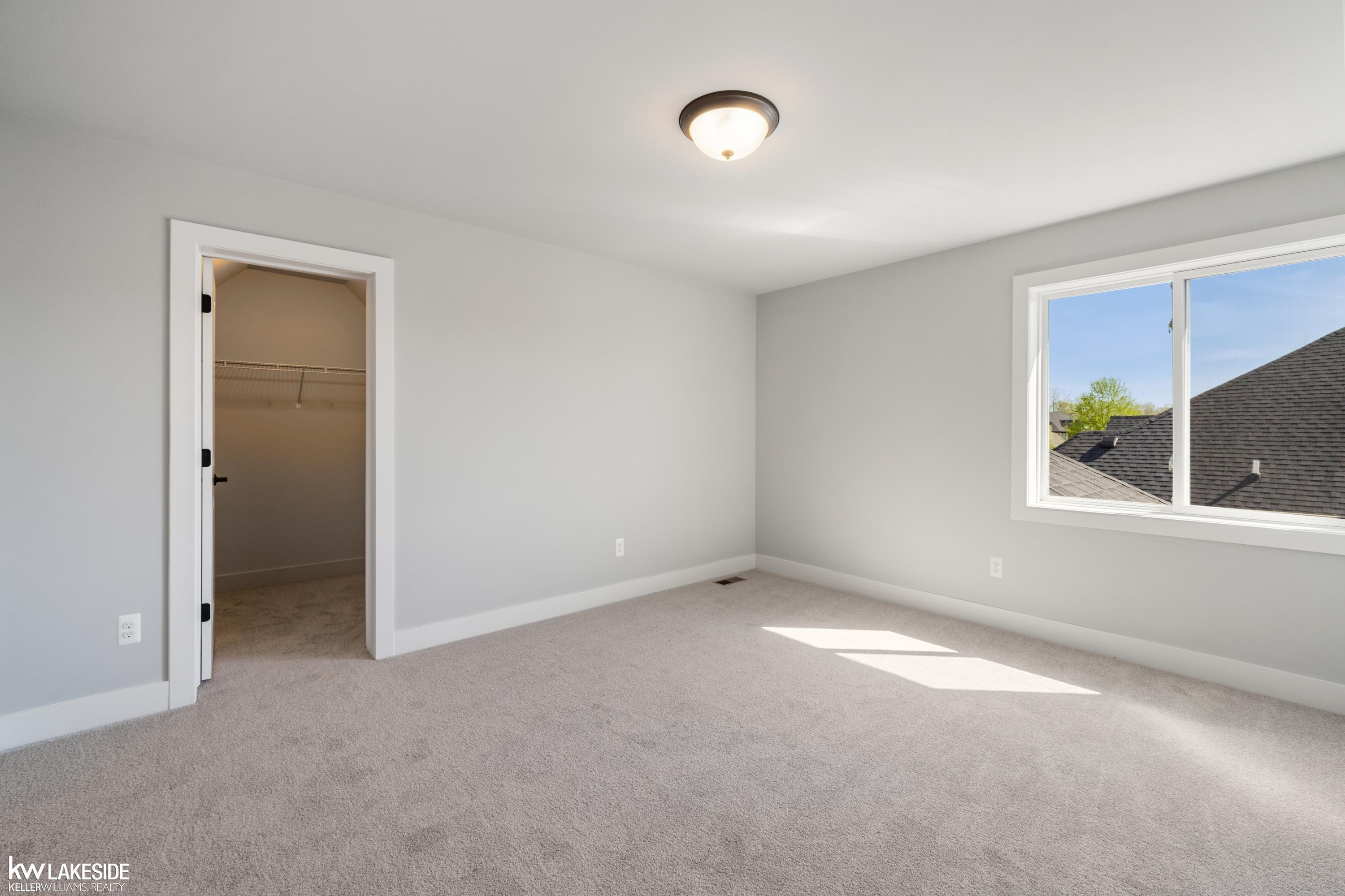 54127 Carrigan Drive, New Baltimore, MI 48047 — Photo 39