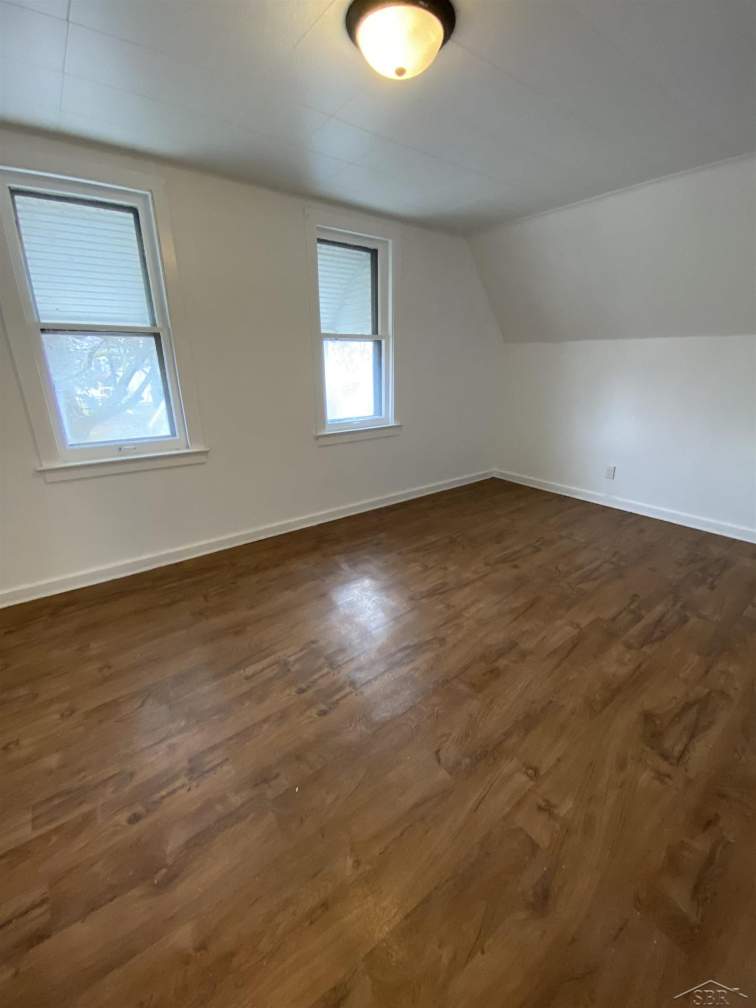 110 N Adams Street, Saginaw, MI 48604 — Photo 7