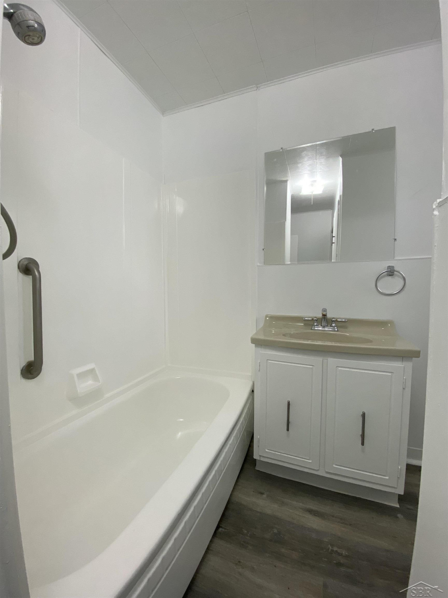 110 N Adams Street, Saginaw, MI 48604 — Photo 8