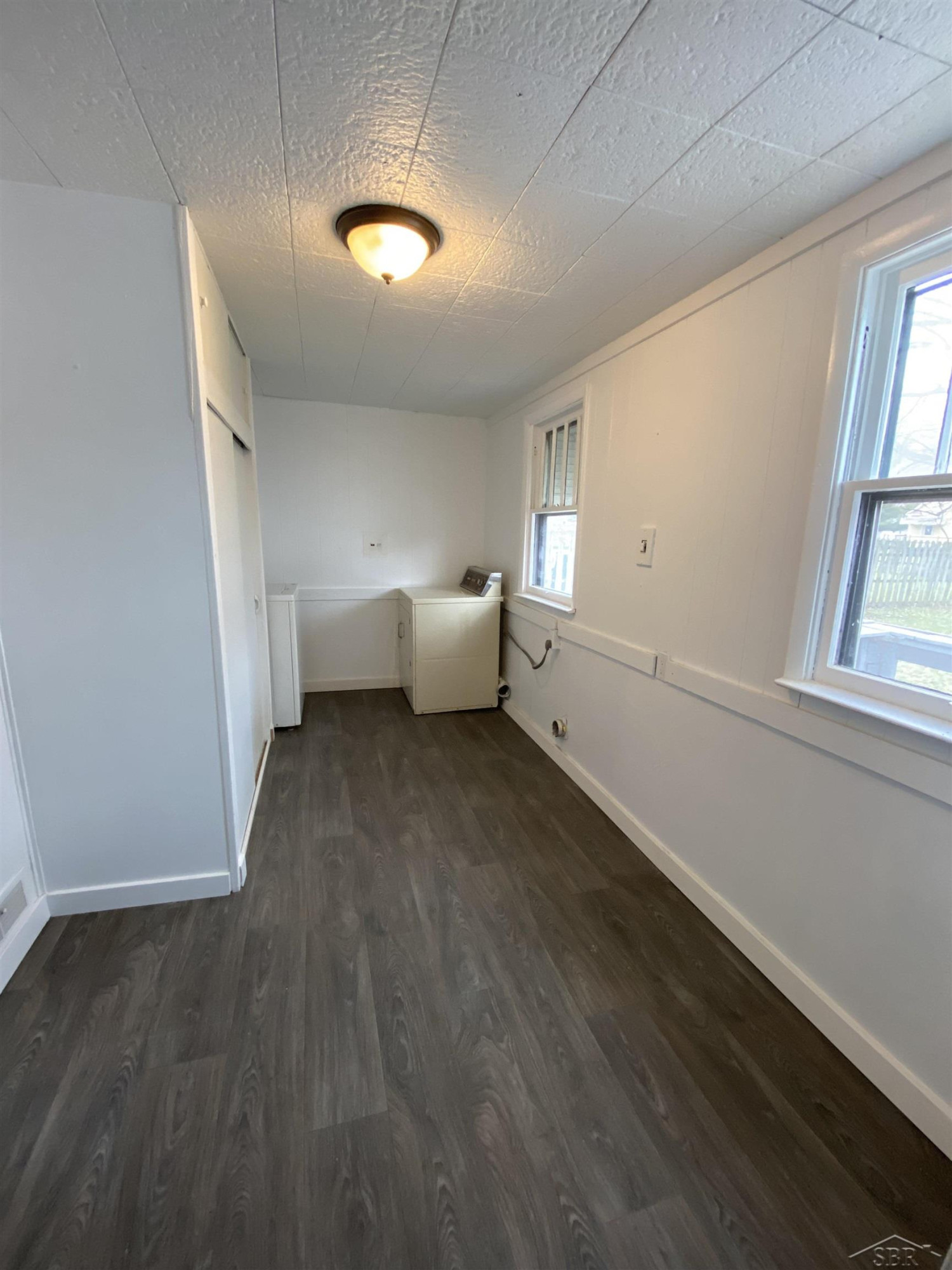 110 N Adams Street, Saginaw, MI 48604 — Photo 12