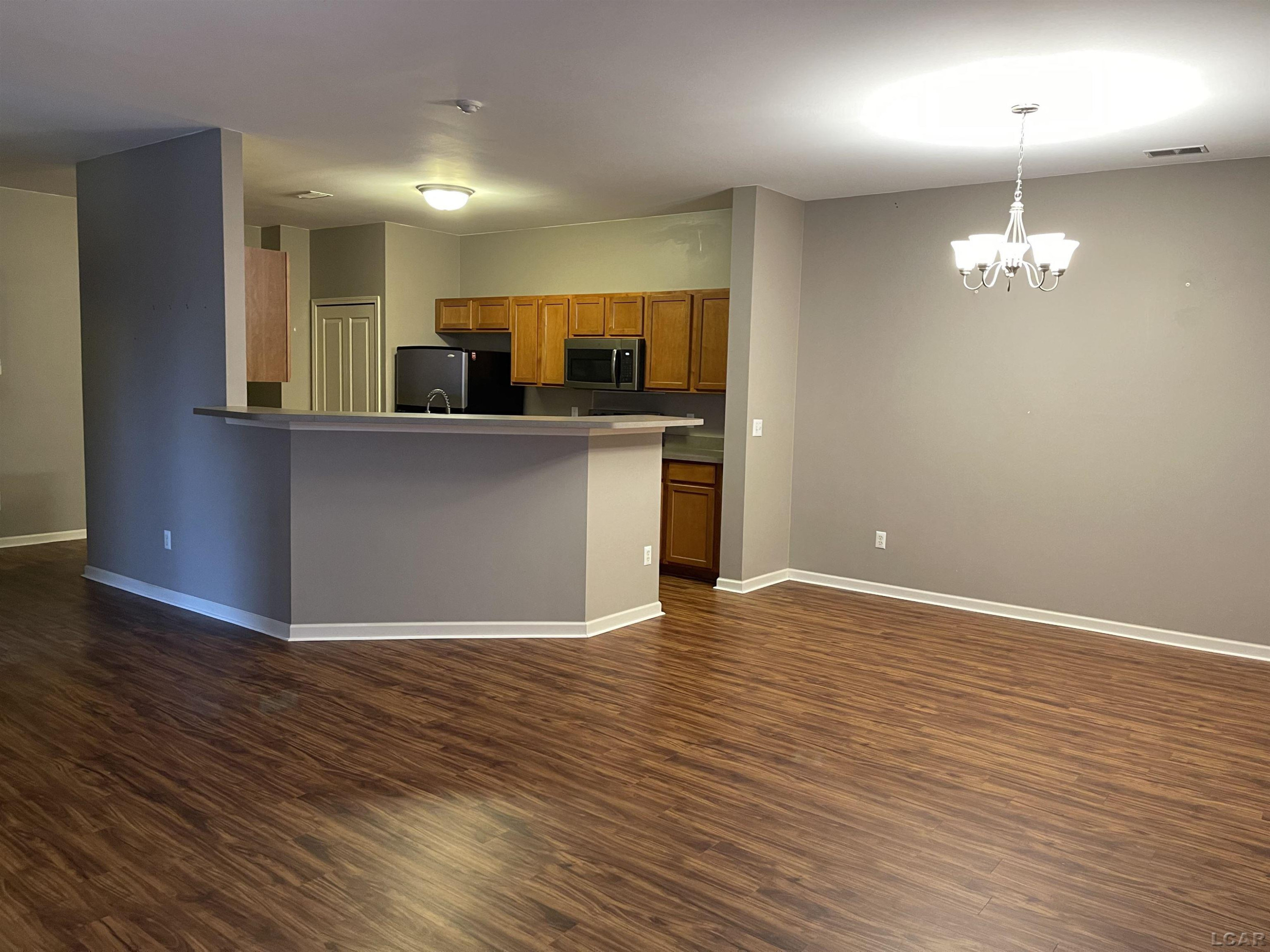 3921 Radcliff Drive, MI 48188 — Photo 6