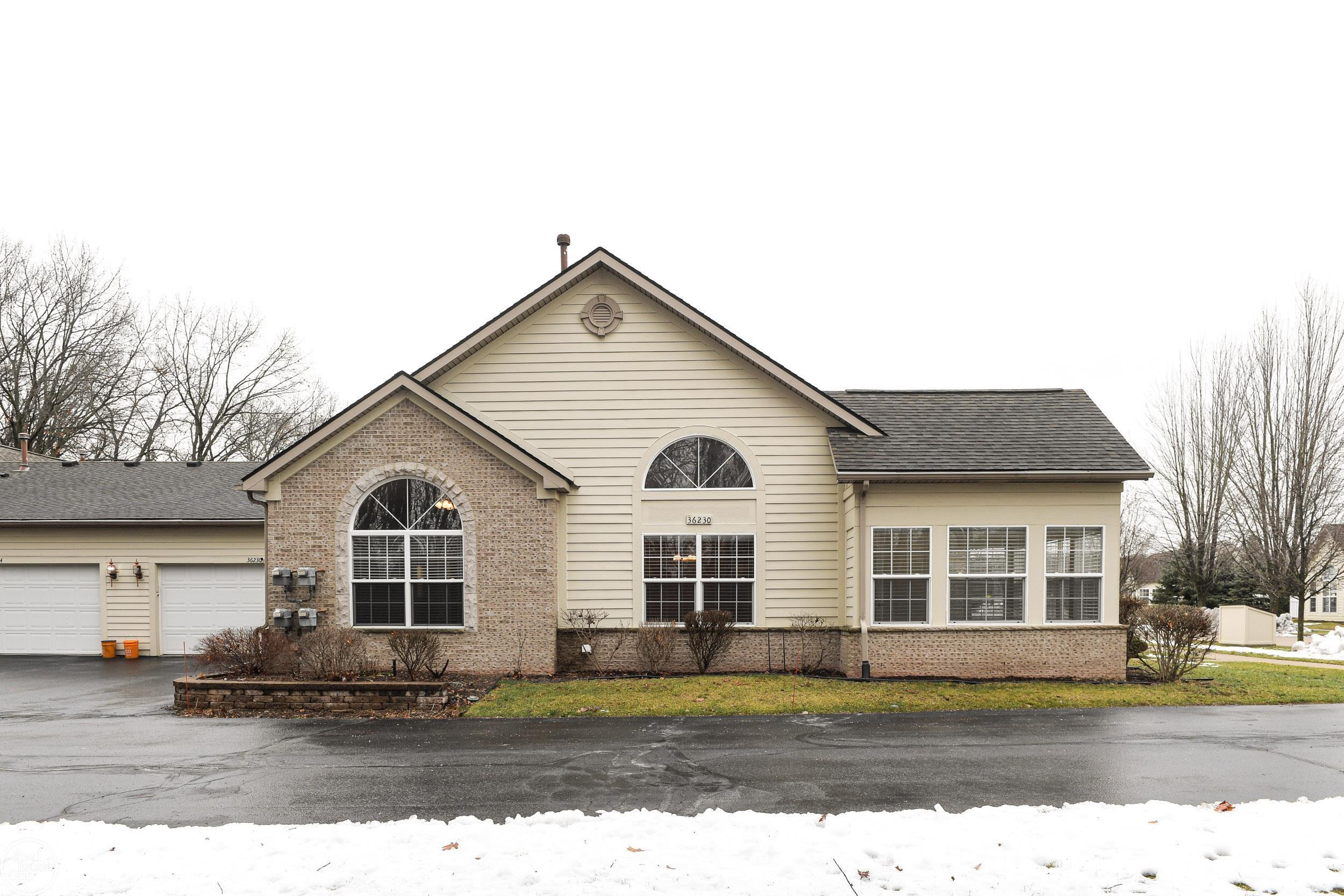 36230 Abbey Drive, Westland, MI — Photo 4