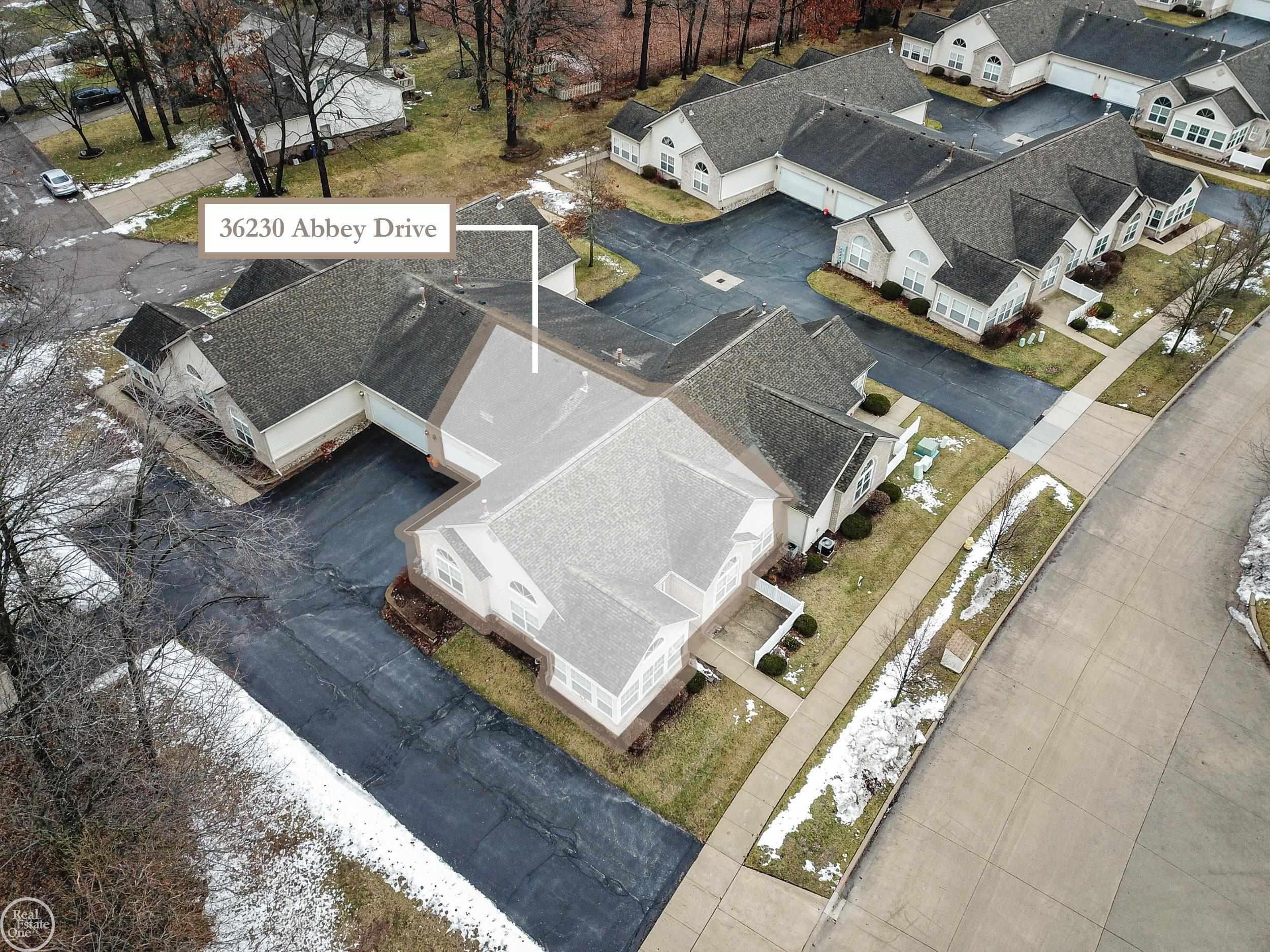 36230 Abbey Drive, Westland, MI — Photo 11