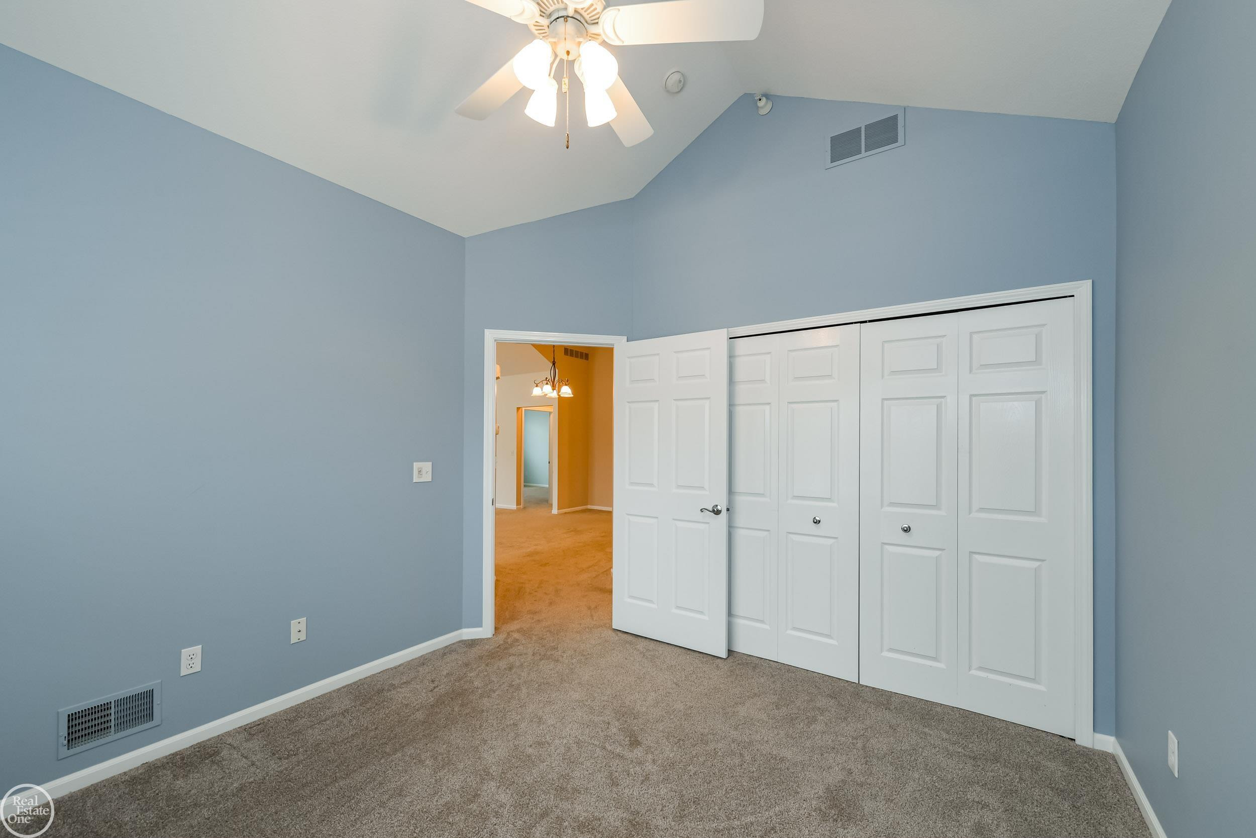 36230 Abbey Drive, Westland, MI — Photo 38