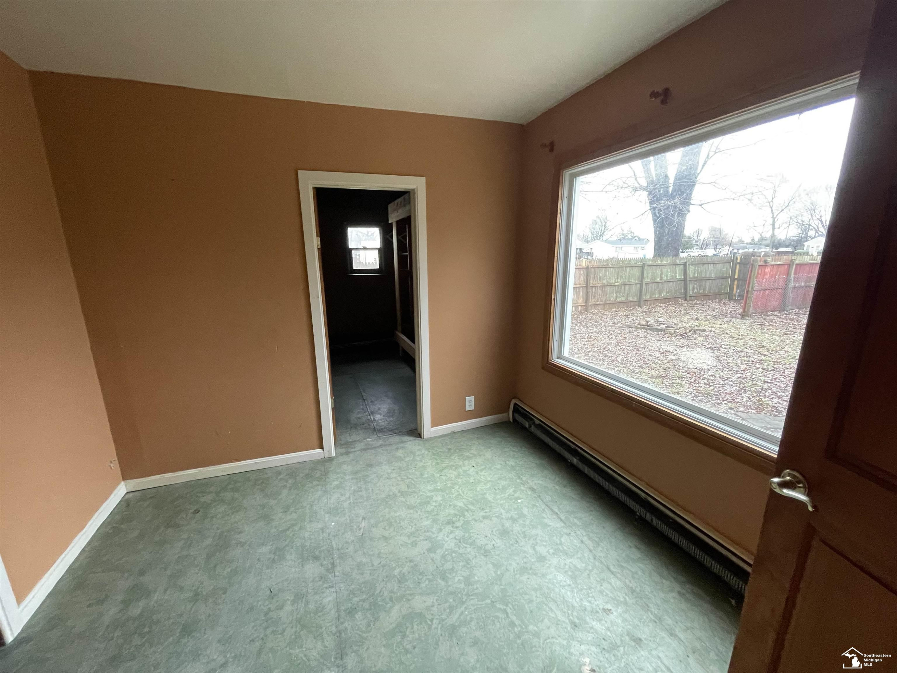 4548 Erie, Newport, MI 48166 — Photo 7